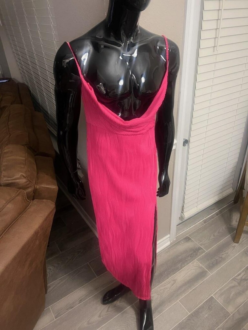 PrettyLittleThing Pink Midi Dress - Picture 9 of 9